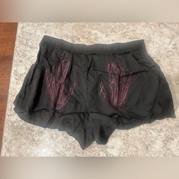 VS PINK Bling Pajama Shorts Halloween Skeleton MEDIUM NWT - Picture 1 of 9